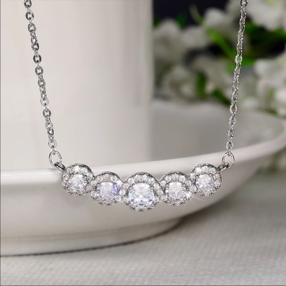 New 925 Silver Beautiful CZ Round Choker Necklace - Picture 2 of 6